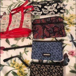 set of hand bags